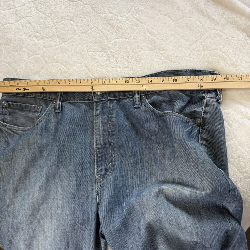Men's Levi's 514 Straight Leg‎ Jeans Blue Jeans Size 38 x 33